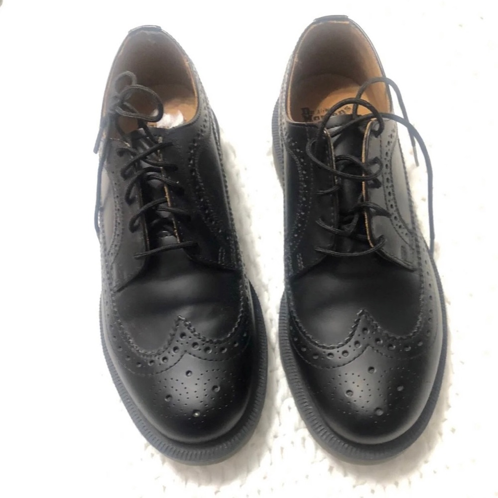 Dr Martens Oxfords shoes size 8
